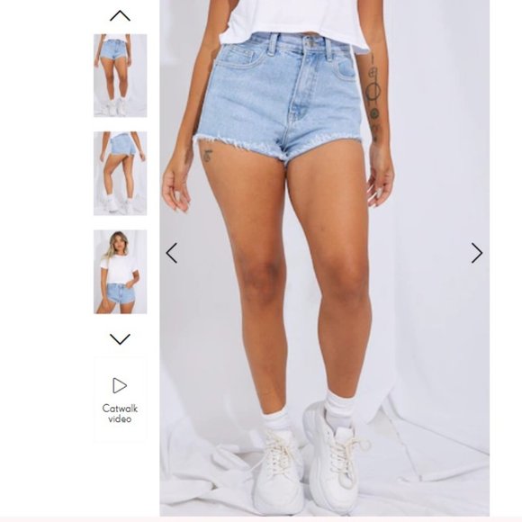 Petite Light Blue Wash Frayed Hem Denim Shorts - Size 8 US / 12 UK - Picture 1 of 5